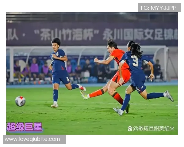 中国姑娘足球明星的崛起与成就探索