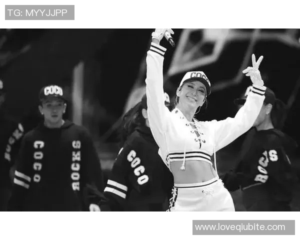 李玟与足球明星的精彩邂逅盘点她见过的传奇球员们